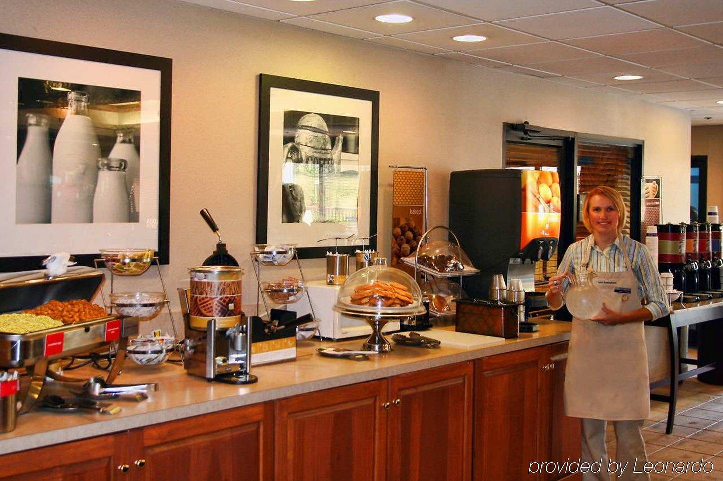 Hampton Inn Кінгспорт Ресторан фото